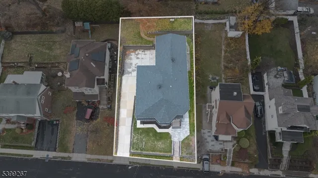 $4,950 | 71 St Marys Place, Unit 2, Nutley, NJ 07110