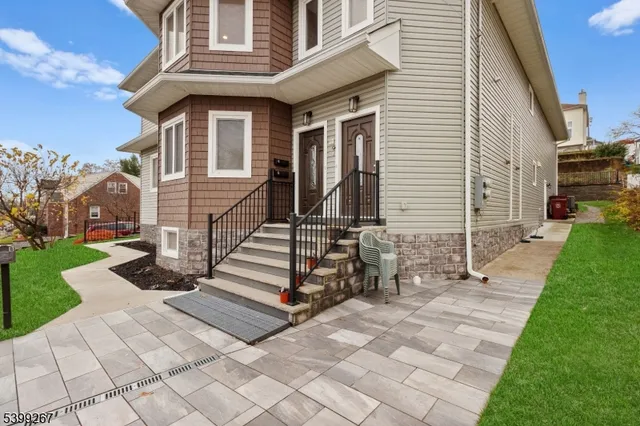 $4,950 | 71 St Marys Place, Unit 2, Nutley, NJ 07110