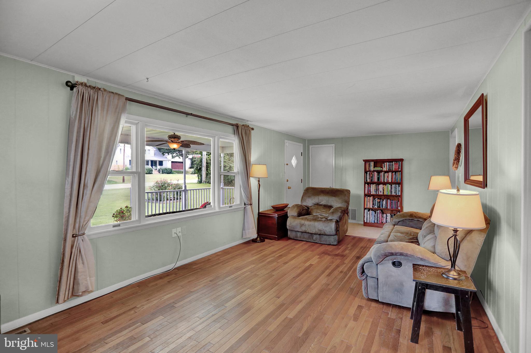 1533 Deerfield Road Darlington, MD 21034 - Photo 8 of 40 Bright Living Room