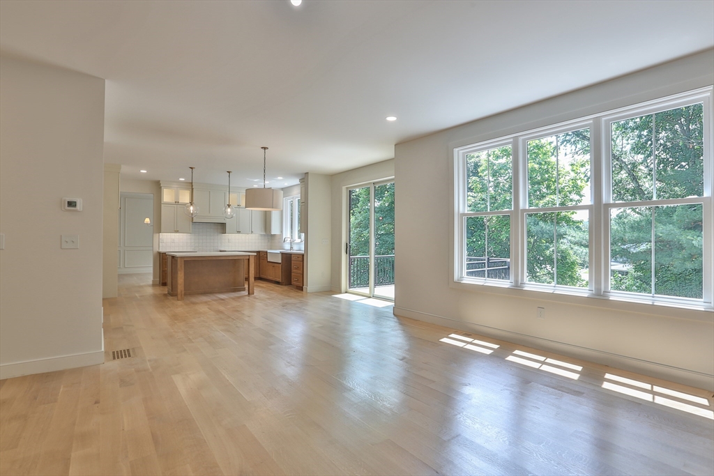 29 Cox Street Hudson, MA 01749 - Photo 15 of 36