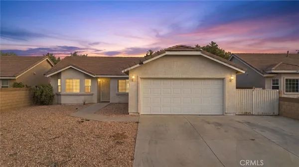 $450,000 | 44846 Fenhold Street, Lancaster, CA 93535