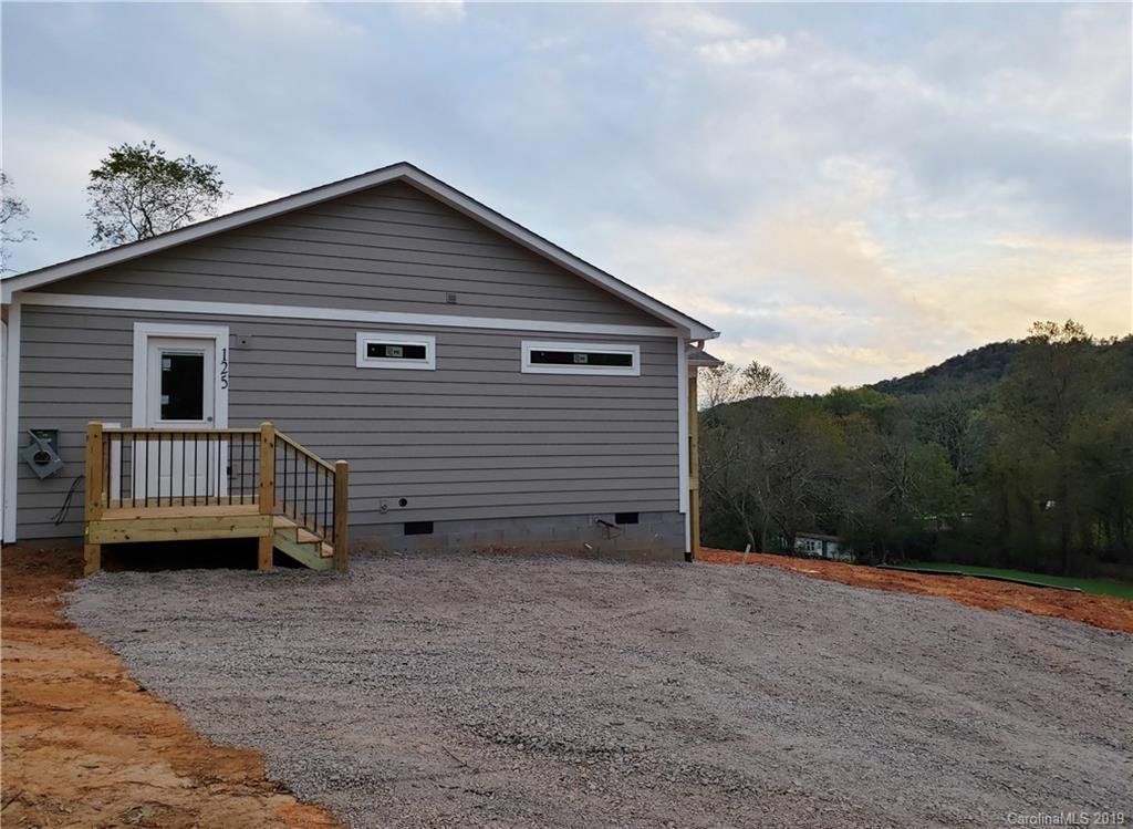 125 Dapple Road Candler, NC 28715 - Photo 4 of 26 Gallery Image 4