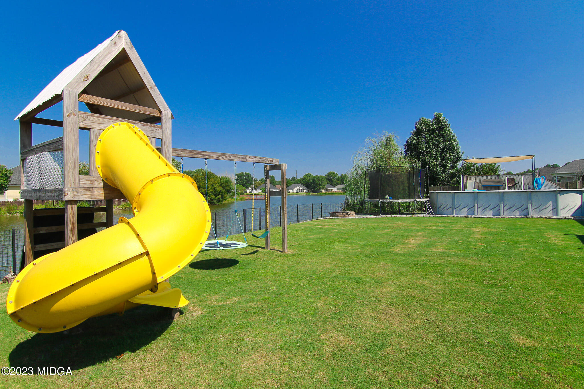 110 Berkley Circle Warner Robins, GA 31093 - Photo 46 of 57 a view of a swimming pool