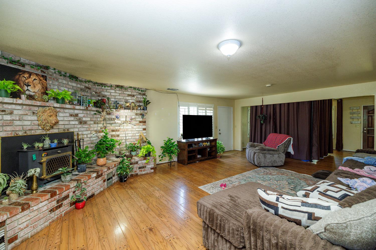 11716 Amsterdam Road Winton, CA 95388 - Photo 10 of 43