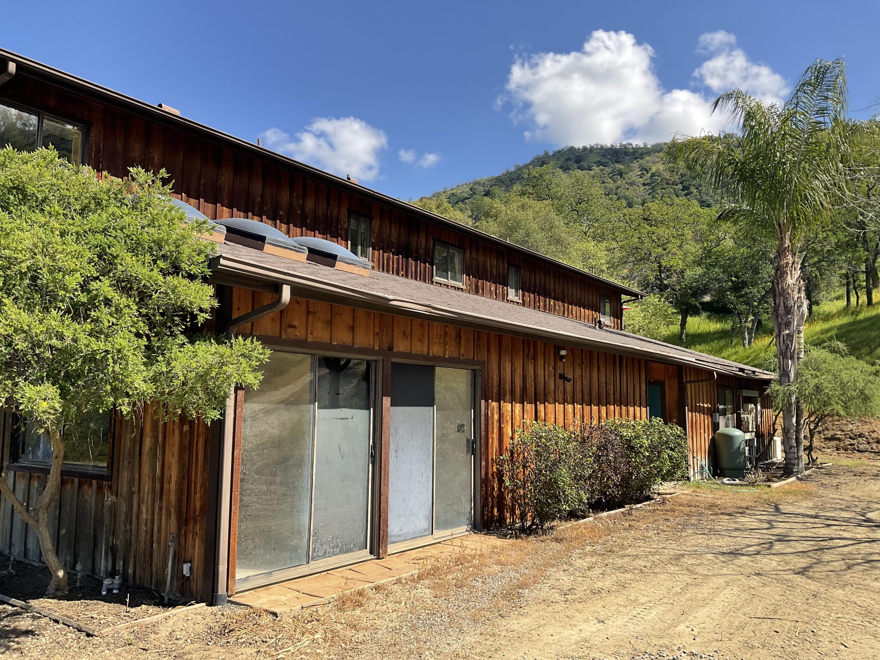 41652 West Mynatt Drive, Unit 2 Three Rivers, CA 93271 - Photo 7 of 41 IMG_1201