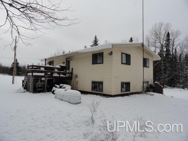 15867 Power Dam Road Lanse, MI 49946 - Photo 4 of 12