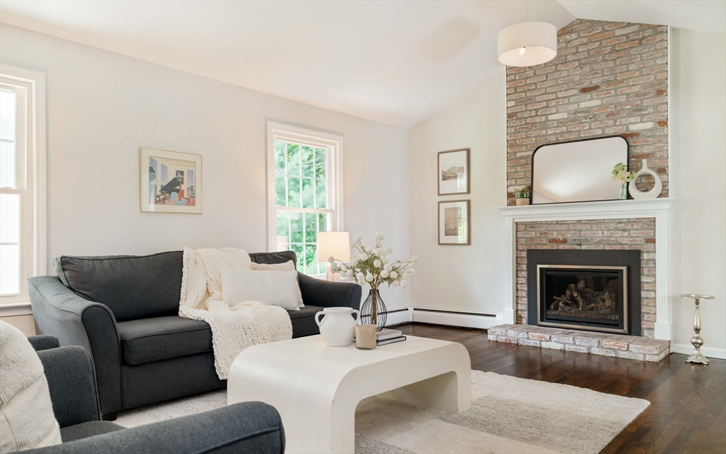 6 Gould Road Bedford, MA 01730 - Photo 8 of 42