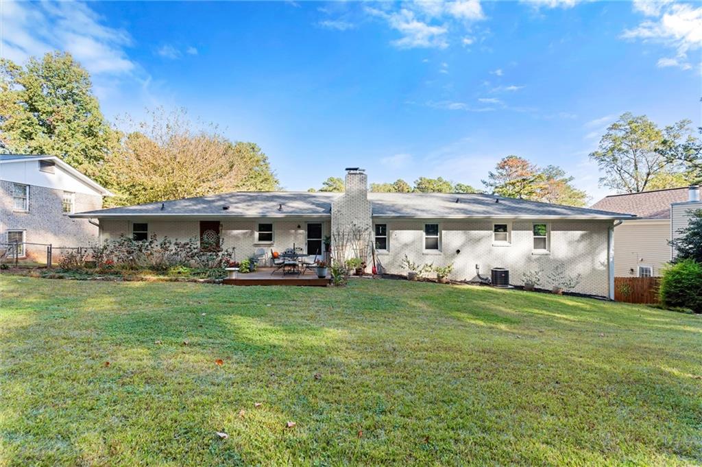 1701 Smithwood Drive Marietta, GA 30062 - Photo 5 of 53