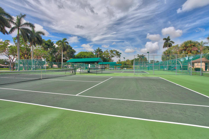 8182 Springtree Road Boca Raton, FL 33496 - Photo 27 of 29 Whisper Walk Tennis Courts