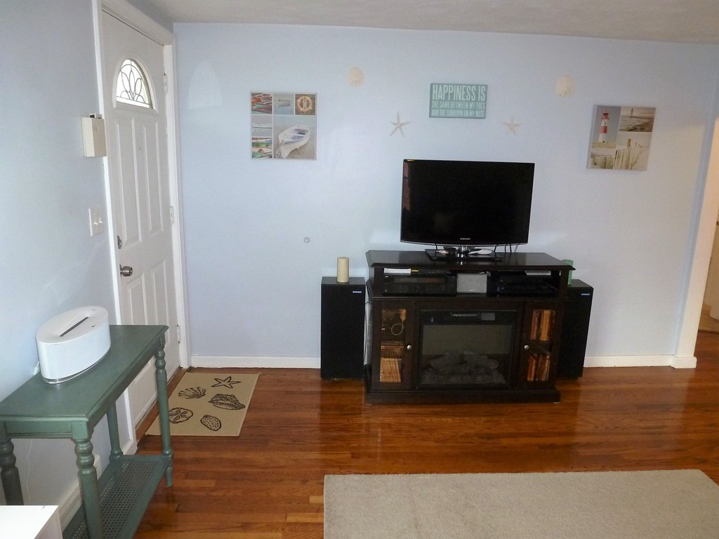 14 Harrington Road Chicopee, MA 01020 - Photo 8 of 13 Gallery Image 8
