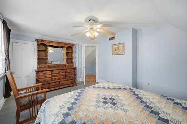 $208,900 | 187 Route 20, Chester, MA 01011