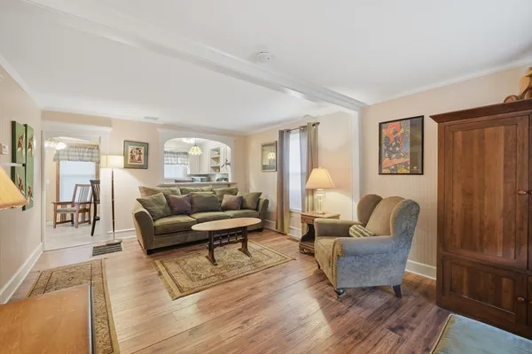 $208,900 | 187 Route 20, Chester, MA 01011