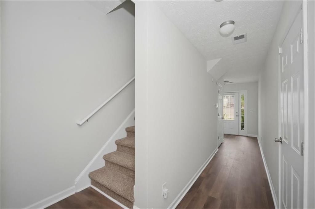 1706 Redan East Lithonia, GA 30058 - Photo 3 of 33