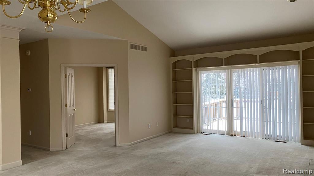 1436 Copper Circle Rochester, MI 48306 - Photo 5 of 21