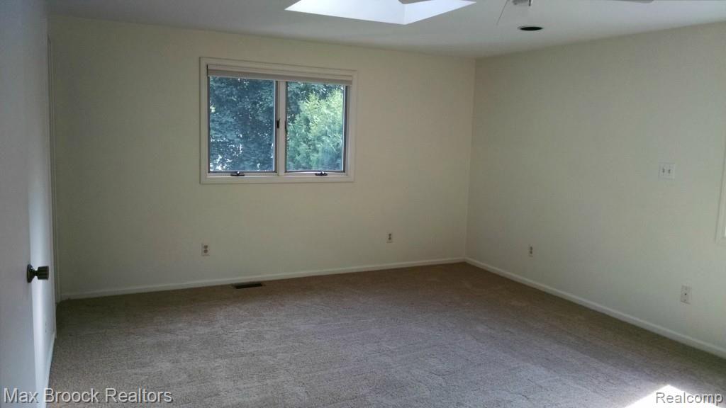 1524 Villa Road Birmingham, MI 48009 - Photo 20 of 32