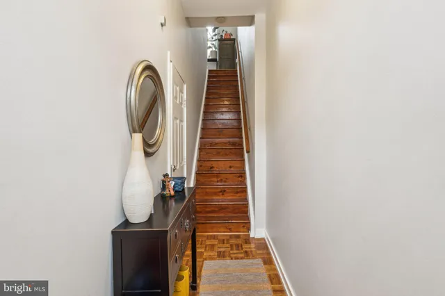 a view of a entryway