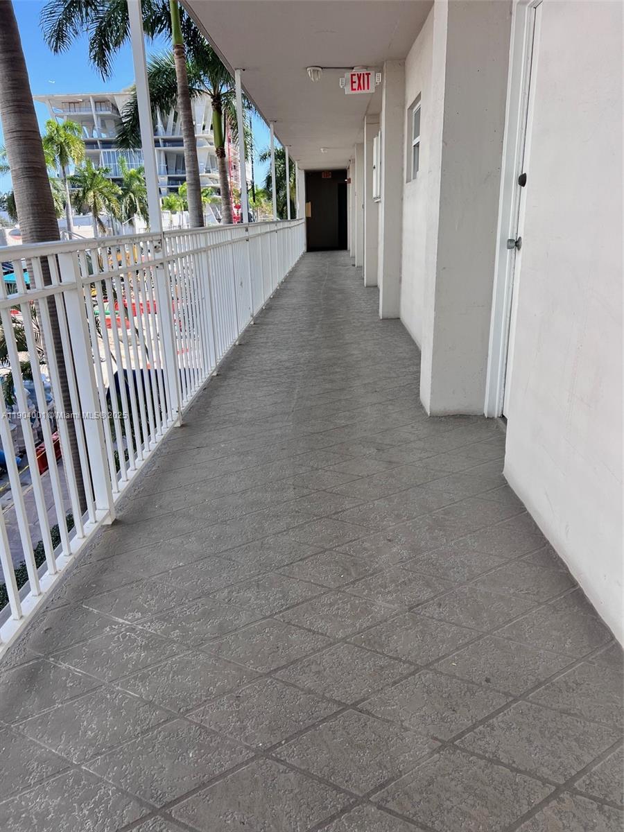 1300 Lincoln Road, Unit D304 Miami Beach, FL 33139 - Photo 23 of 24 a view of a porch