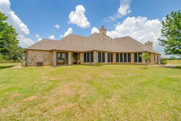 $7,700,000 | 1226 Farm To Market 67, Covington, TX 76636