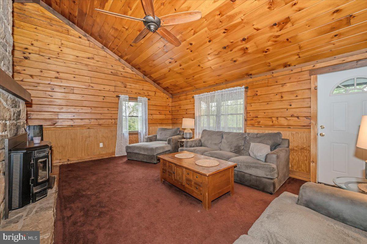 2635 Valley Road Seven Valleys, PA 17360 - Photo 5 of 69