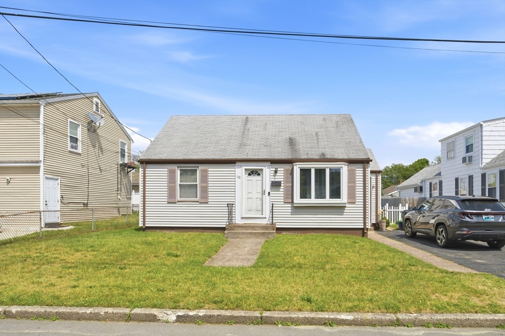 10 Jones Street Cumberland, RI 02864 - Photo 1 of 17
