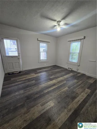 $1,475 | 1437 Webster Street, Allentown, PA 18102