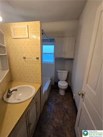 $1,475 | 1437 Webster Street, Allentown, PA 18102