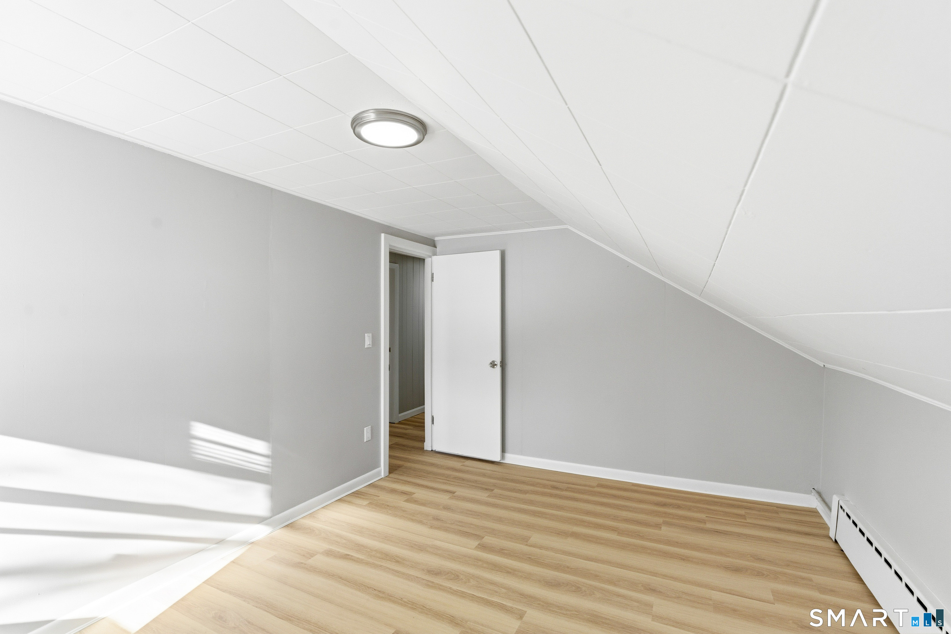 30 South Walnut Street Plainfield, CT 06387 - Photo 16 of 40