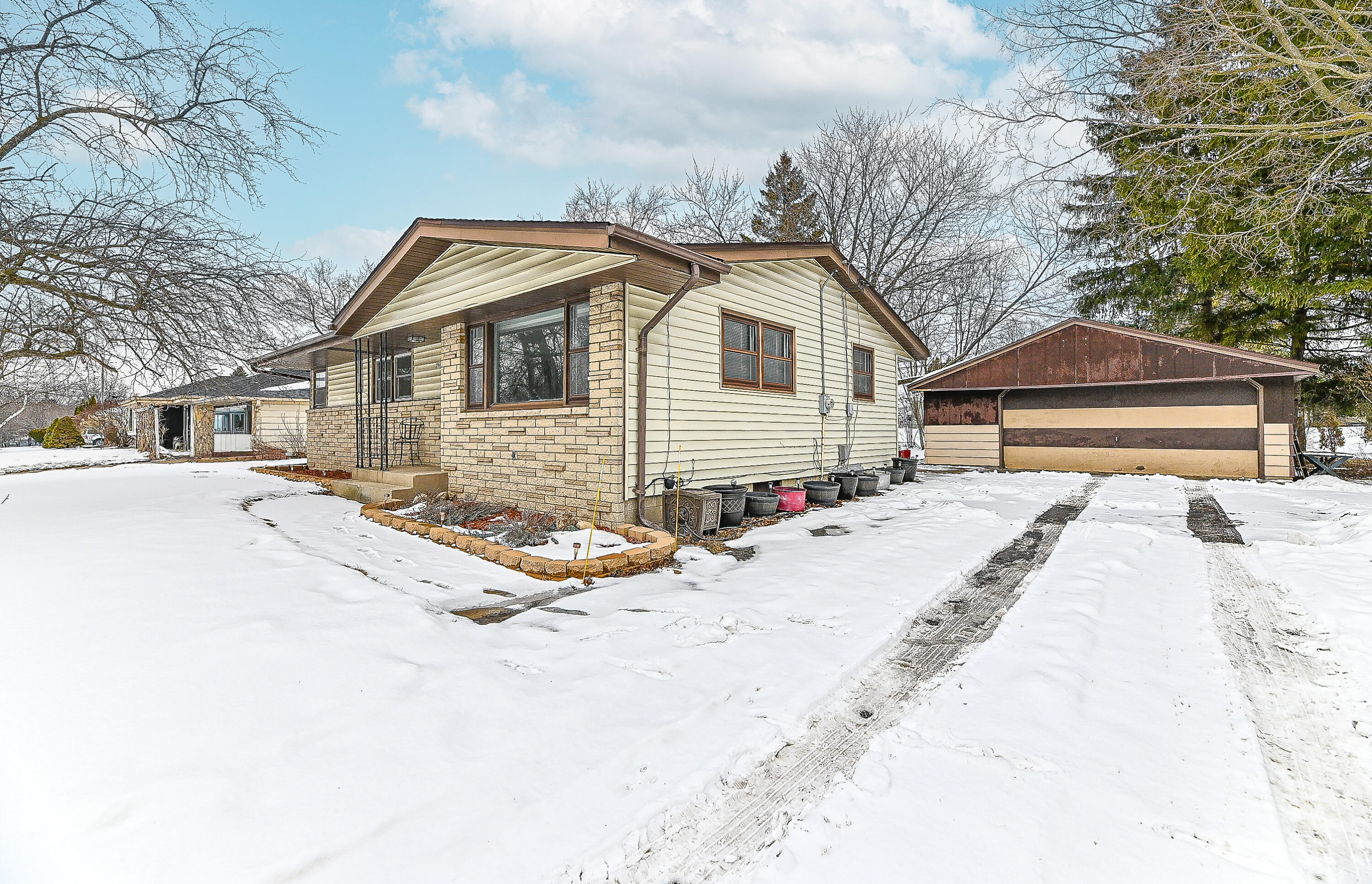7902 North 53rd Street Milwaukee, WI 53223 - Photo 21 of 22 N 53rd-1