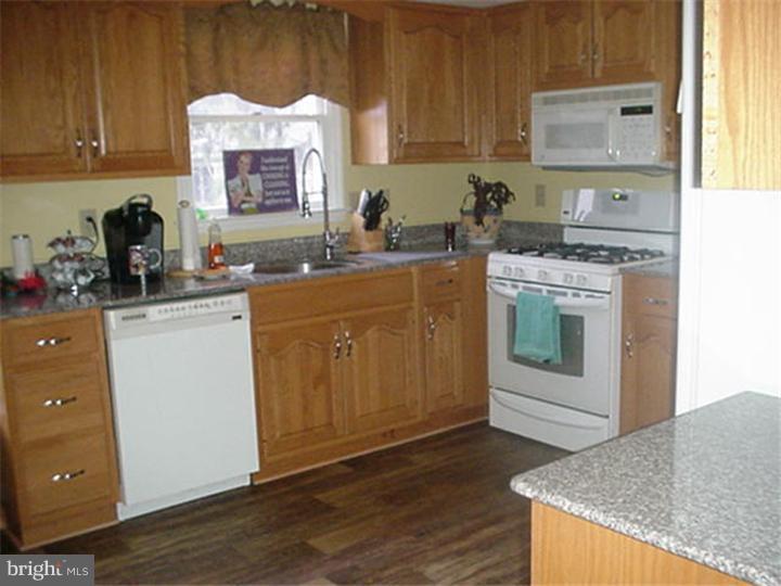 902 Old Fritztown Road Reading, PA 19608 - Photo 7 of 15