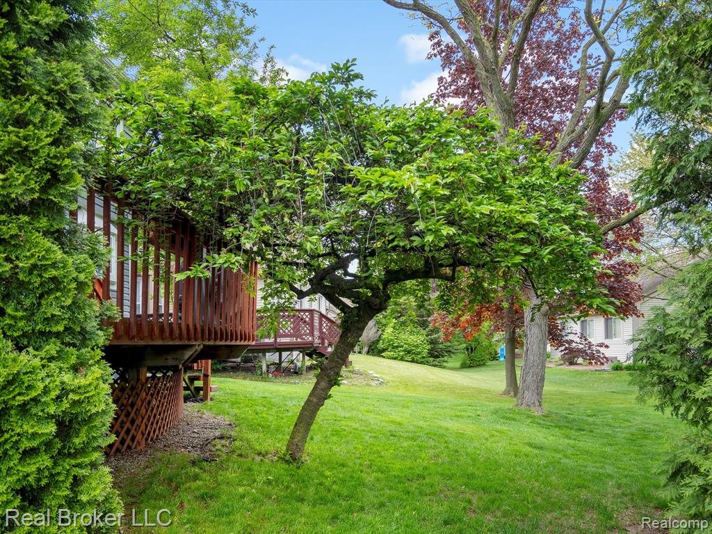 1480 Colony Drive Rochester Hills, MI 48307 - Photo 12 of 58