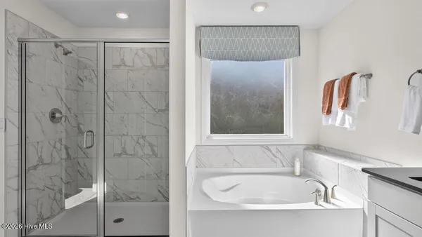 $410,440 | 1021 Martin Farms Boulevard, Aberdeen, NC 28315