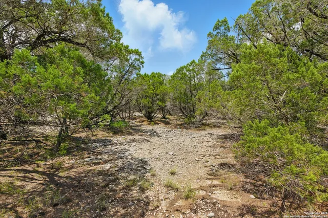 $105,000 | 383 Pr 1712 Mico Tx 78056, Mico, TX 78056