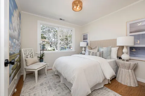 $1,450,000 | 910 Folkstone Avenue, San Mateo, CA 94402