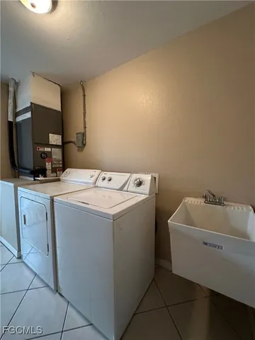 $1,600 | 3015 40th Street Southwest, Lehigh Acres, FL 33976