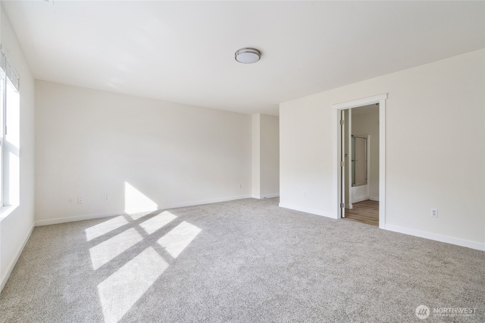 2511 Northeast 1st Street Renton, WA 98056 - Photo 16 of 32