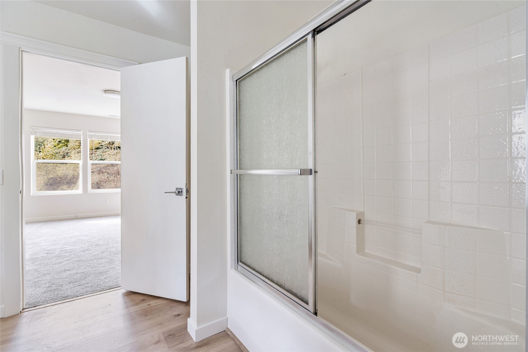 2511 Northeast 1st Street Renton, WA 98056 - Photo 19 of 32