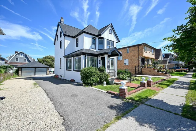 $1,875,000 | 154-25 13th Avenue | Beechhurst