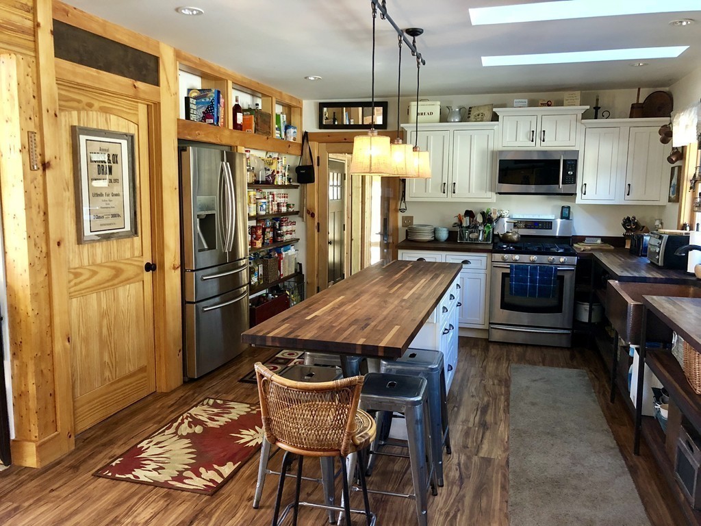 220 East River Road Chester, MA 01011 - Photo 8 of 30