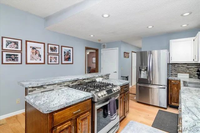 $359,900 | 145 4th Street, New Memphis, IL 62266