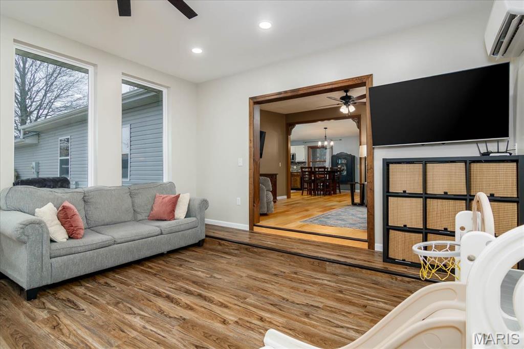 145 4th Street New Memphis, IL 62266 - Photo 14 of 53