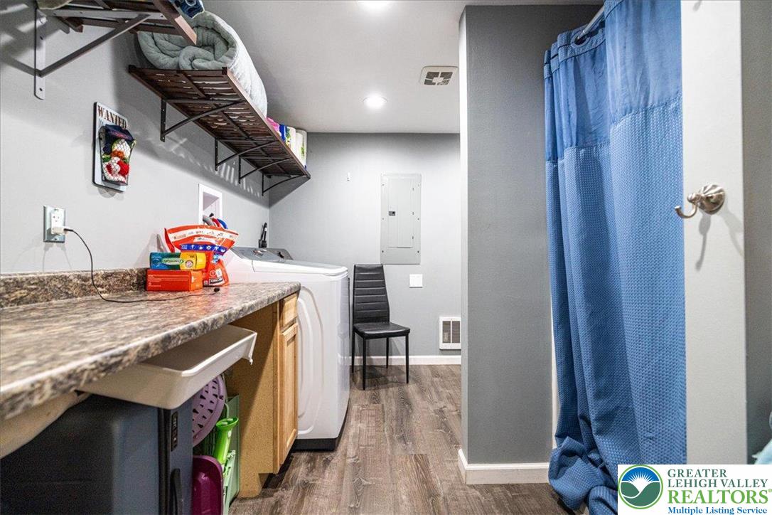 622 Creek Road Bath, PA 18014 - Photo 33 of 41