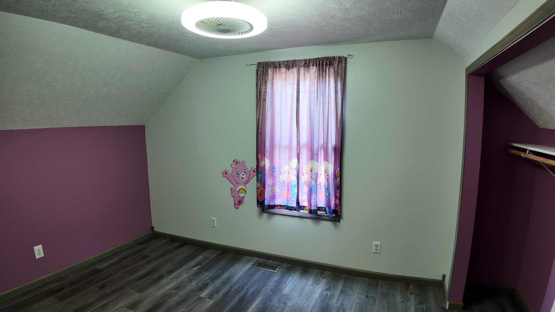 601 East Webster Street Clinton, IL 61727 - Photo 11 of 21 a view of a room with wooden floor and a window