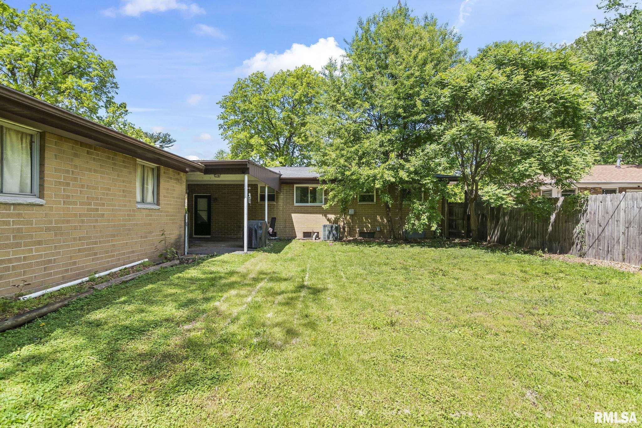 38 Monica Lane Springfield, IL 62702 - Photo 23 of 28