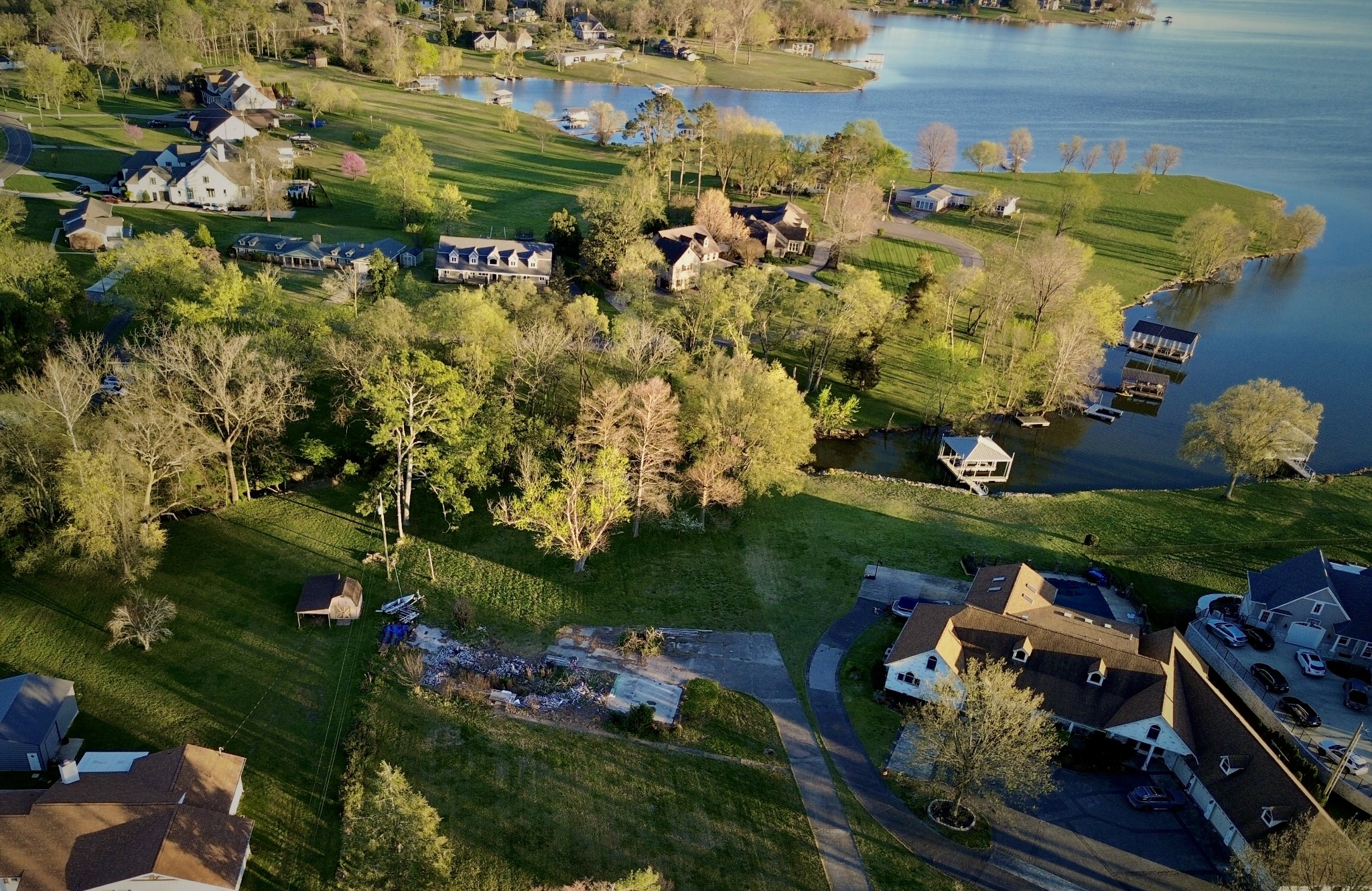 216 Cherokee Road Hendersonville, TN 37075 - Photo 4 of 9