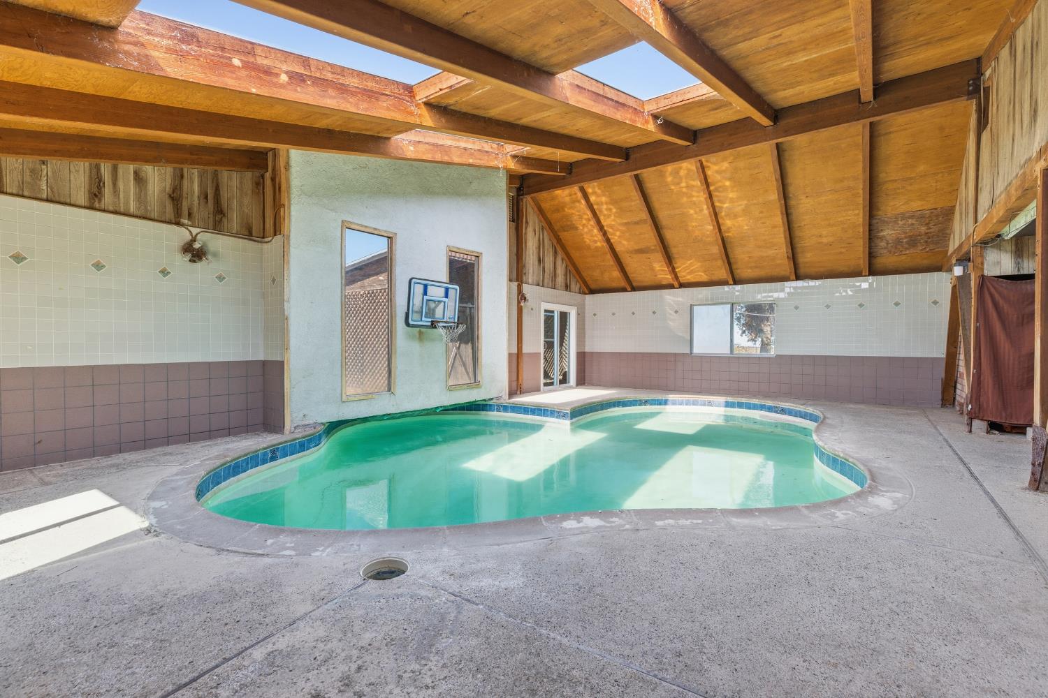 17500 Von Sosten Road Tracy, CA 95304 - Photo 32 of 50 a house with a yard