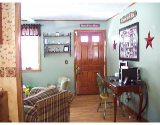 8 Denico Lane Waterville, ME 04901 - Photo 7 of 18 Living Room.