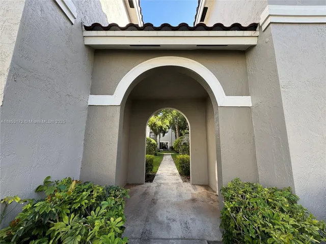 $2,800 | 14046 Southwest 49th Street, Unit 16, Miramar, FL 33027