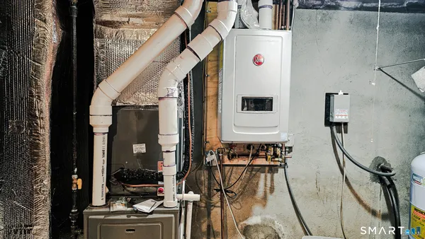 $454,900 | 10 Penwood Road, Bloomfield, CT 06002