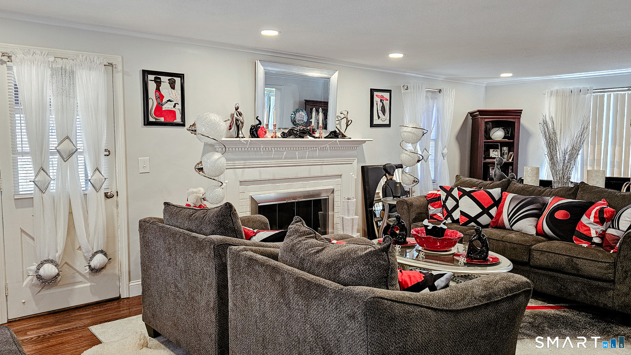 10 Penwood Road Bloomfield, CT 06002 - Photo 5 of 41