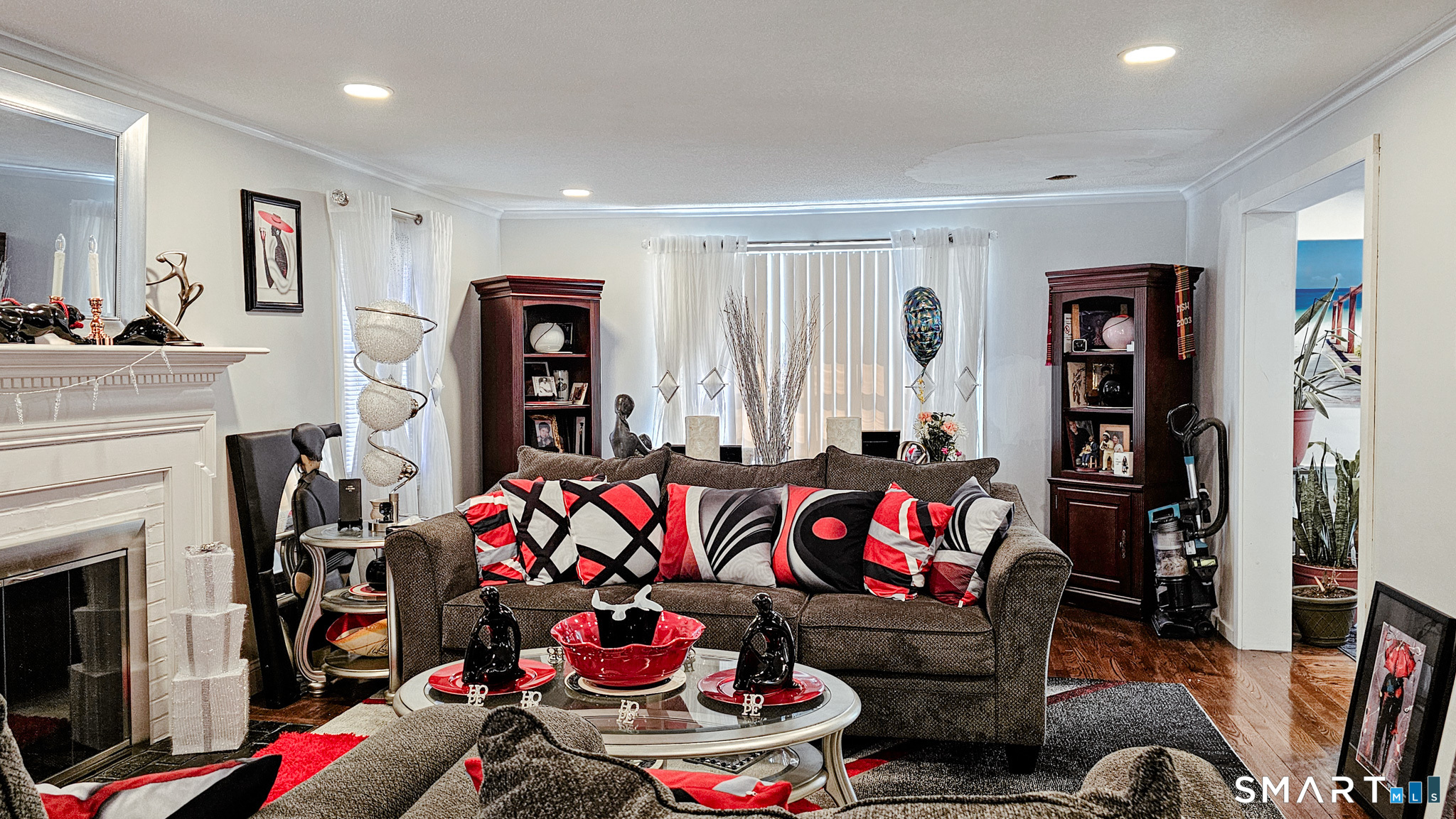 10 Penwood Road Bloomfield, CT 06002 - Photo 6 of 41